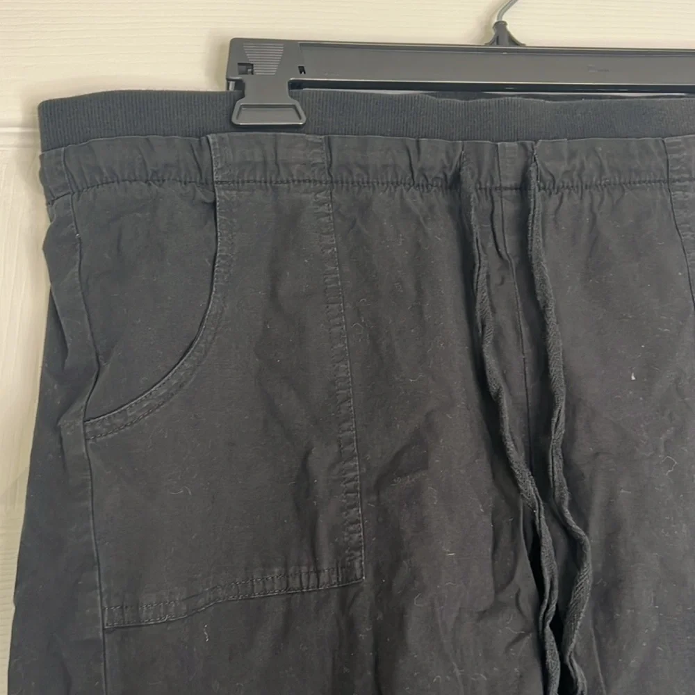 Wearables by XCVI Women’s Casual Cargo Pants - Picture 3 of 6
